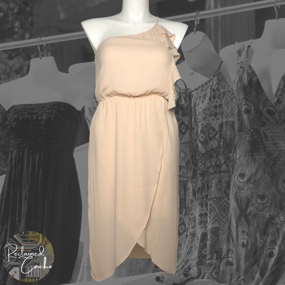 Everly One Shoulder Ruffle Dress - Size Large - Picture 1 of 11
